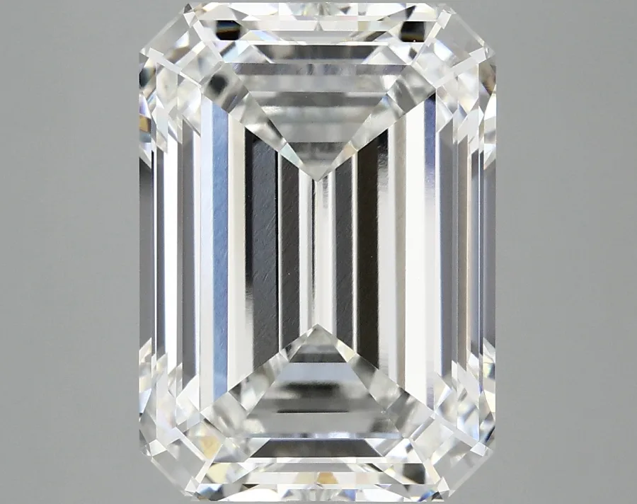 8.20 CT Emerald Premium Lab Grown Diamond