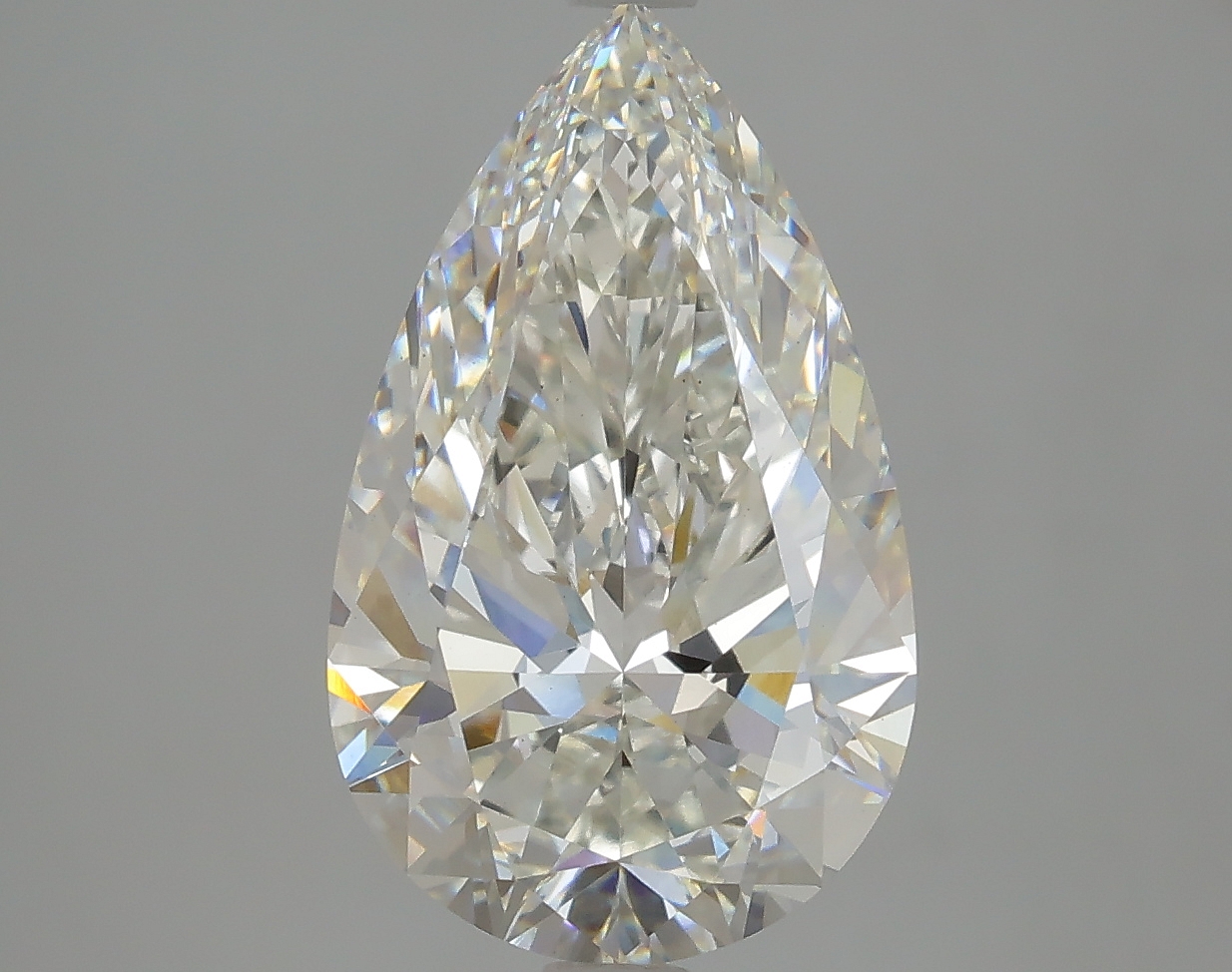 4.07 CT Pear Diamond