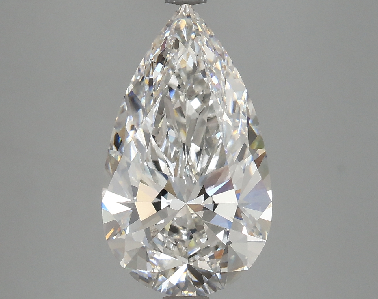 4.09 CT Pear Diamond