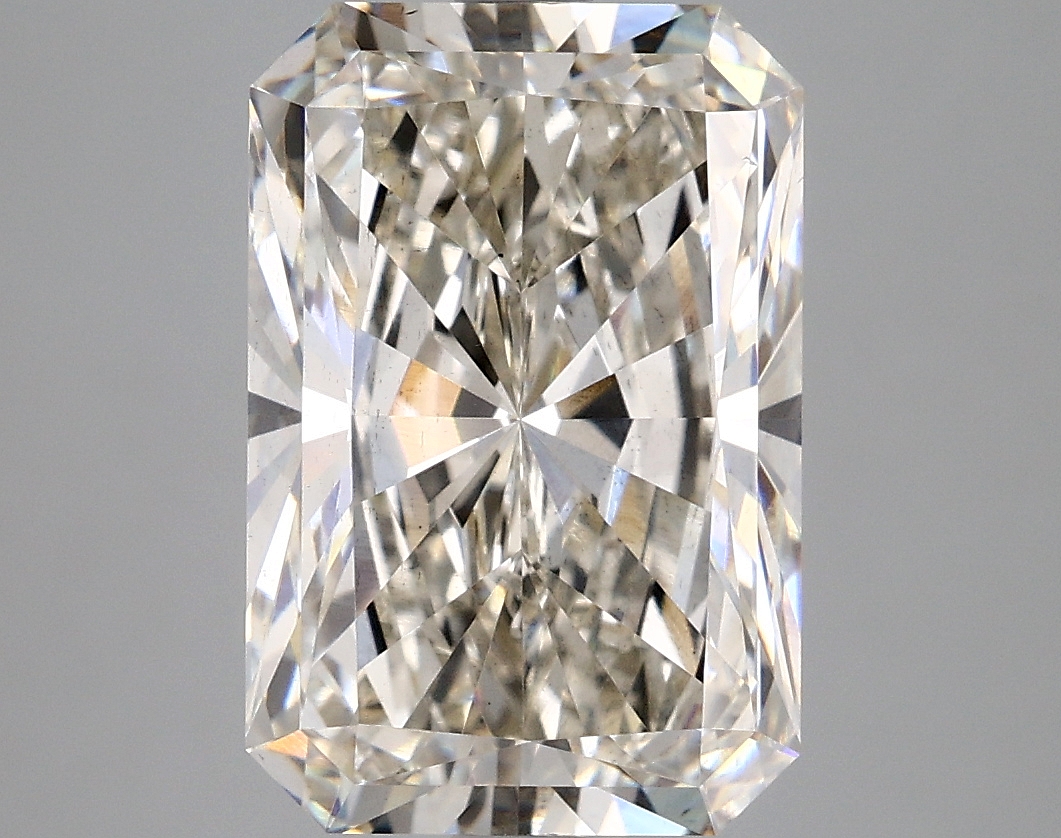 5.09 CT Radiant Diamond