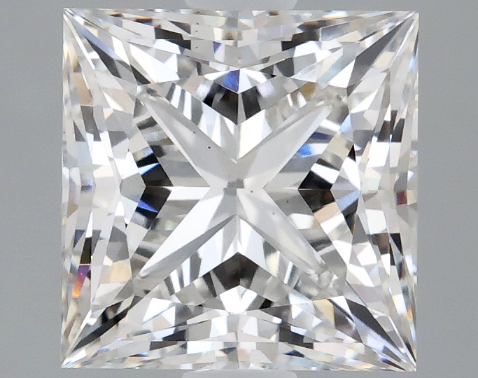 2.85 CT Princess Diamond