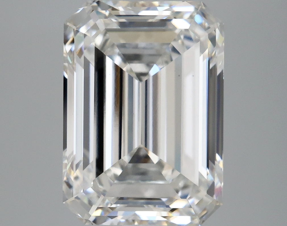 5.10 CT Emerald Diamond