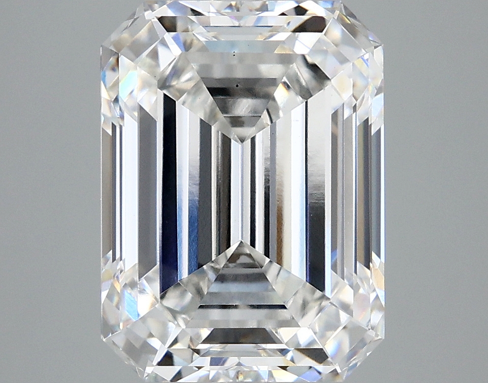 5.08 CT Emerald Diamond