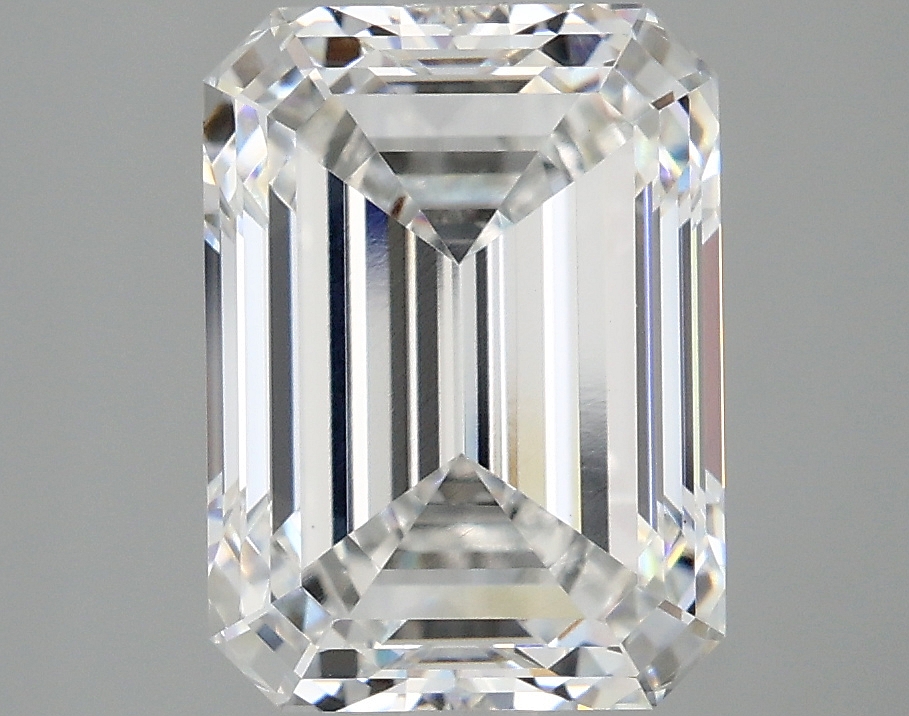 4.10 CT Emerald Diamond