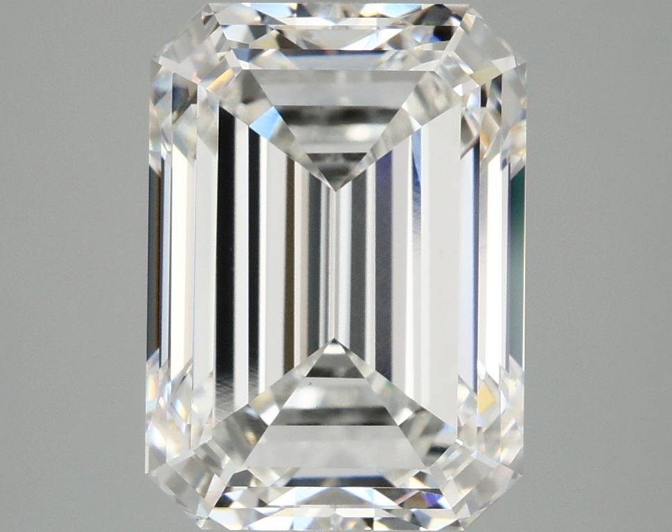 5.09 CT Emerald Diamond