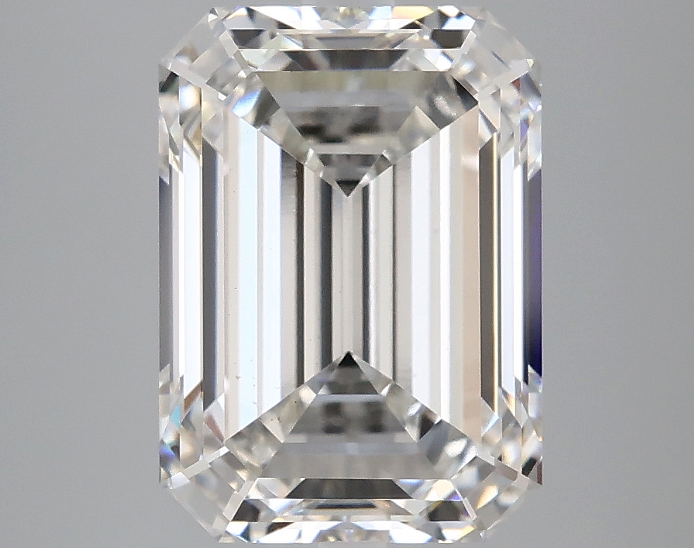 5.01 CT Emerald Diamond