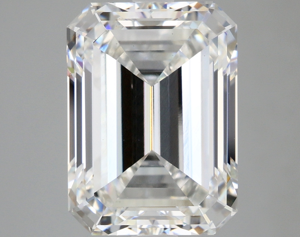 5.04 CT Emerald Diamond