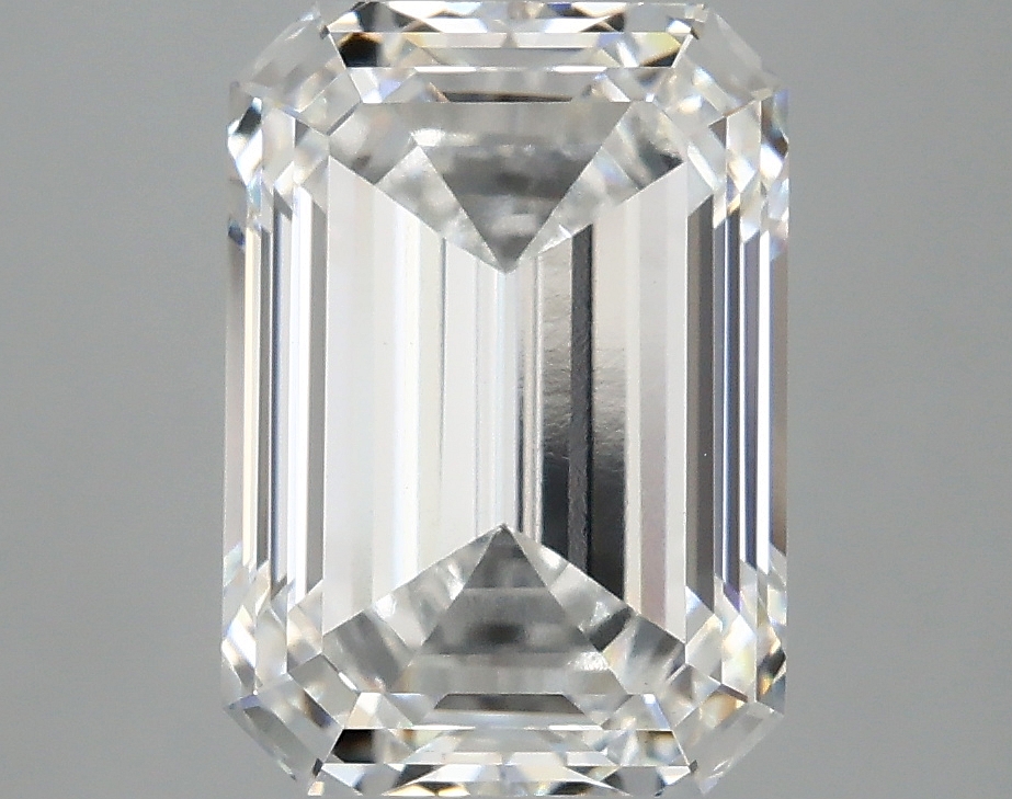 4.10 CT Emerald Diamond