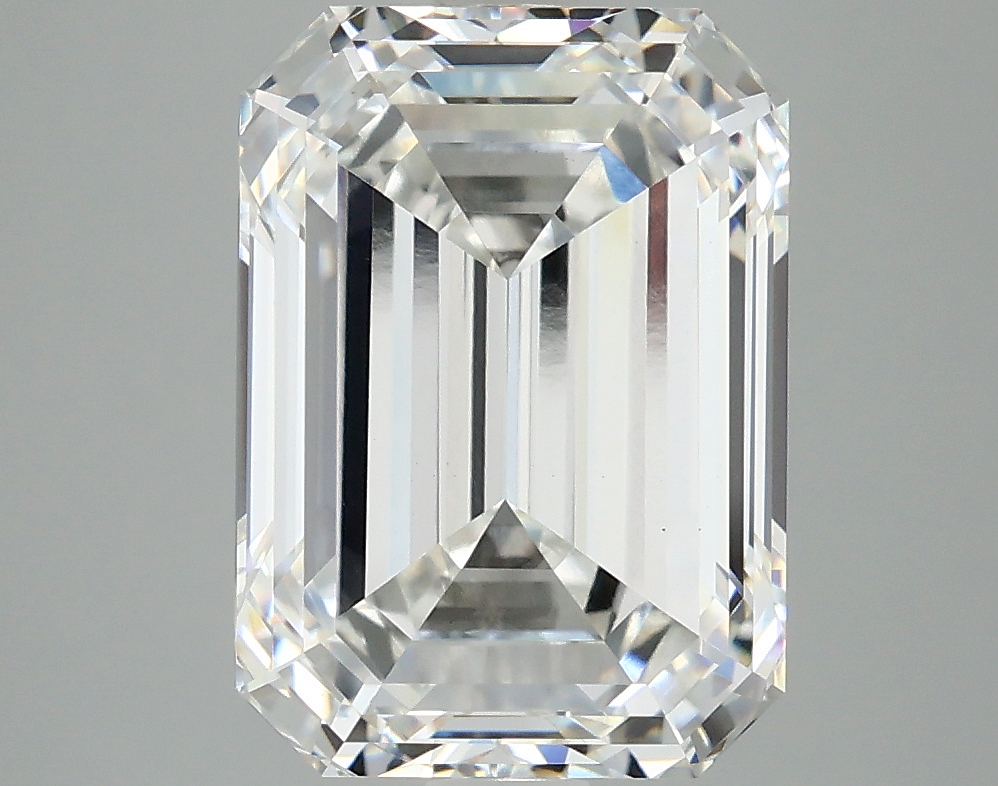 5.10 CT Emerald Diamond