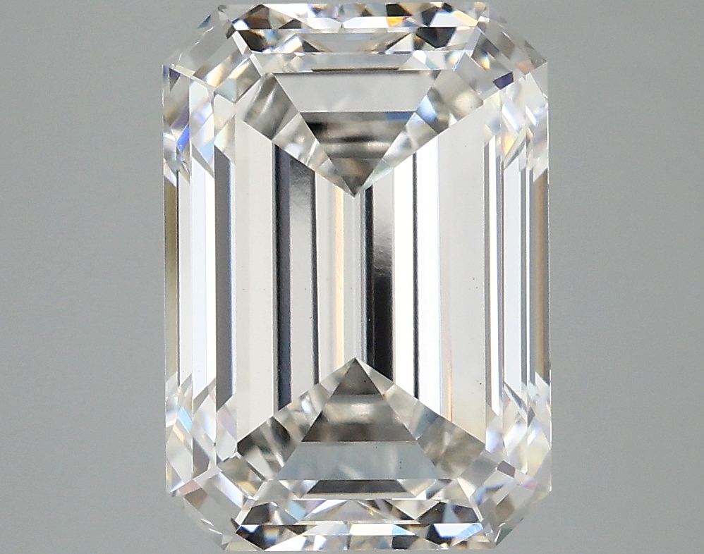 5.09 CT Emerald Diamond