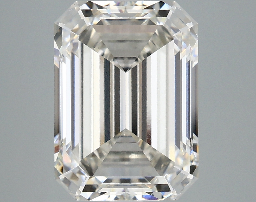 5.07 CT Emerald Diamond