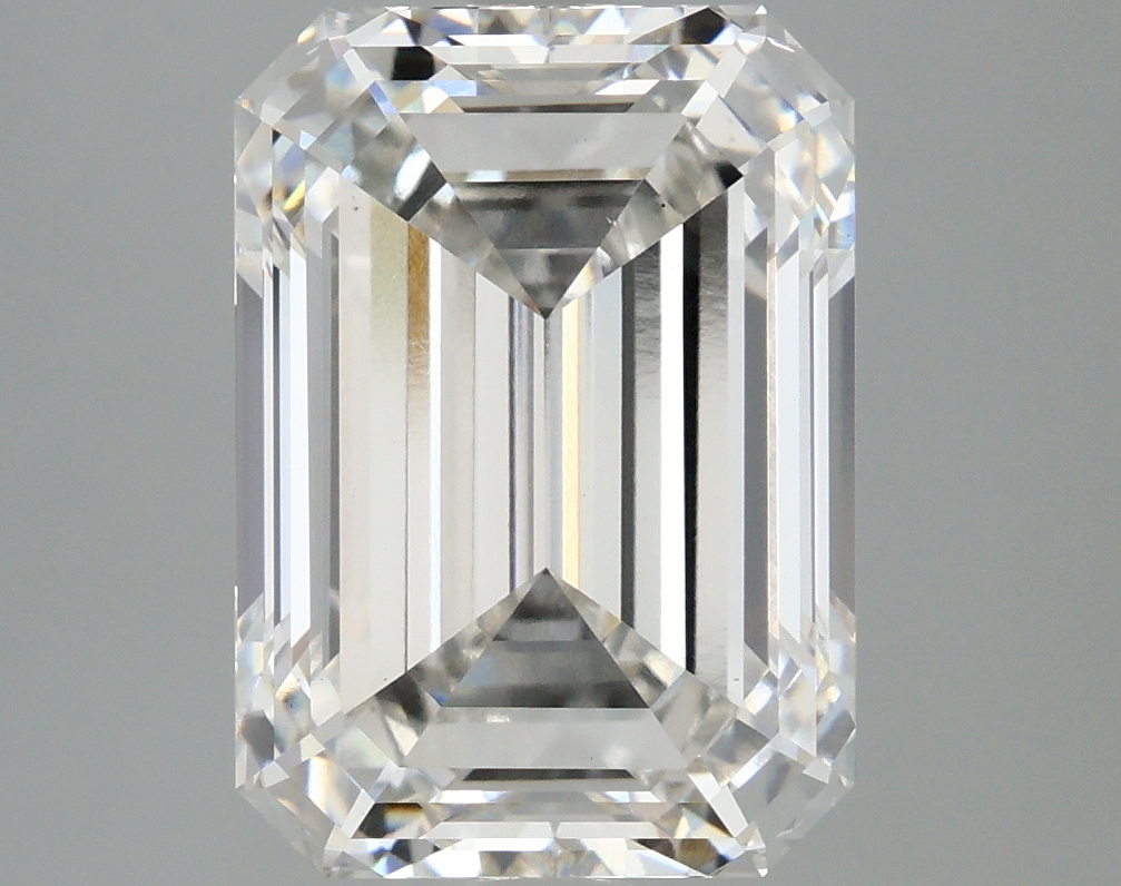 5.07 CT Emerald Diamond