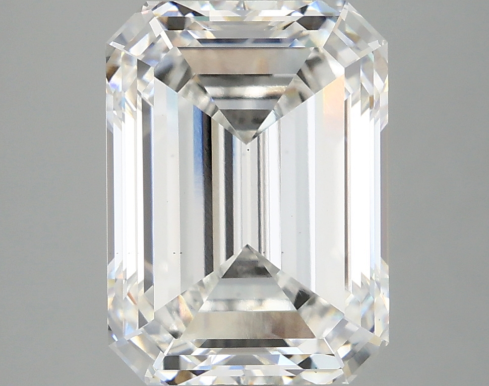 5.07 CT Emerald Diamond