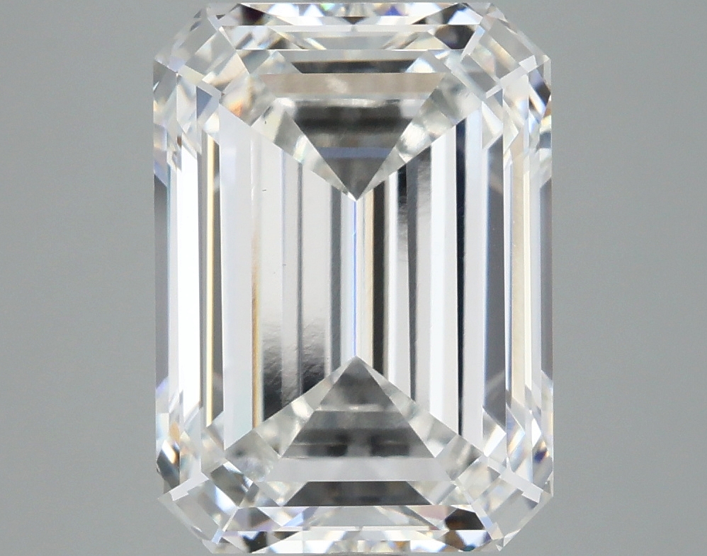 5.08 CT Emerald Diamond