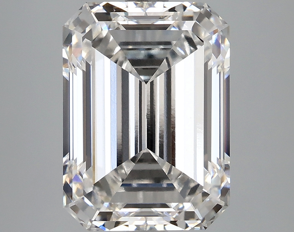 5.07 CT Emerald Diamond