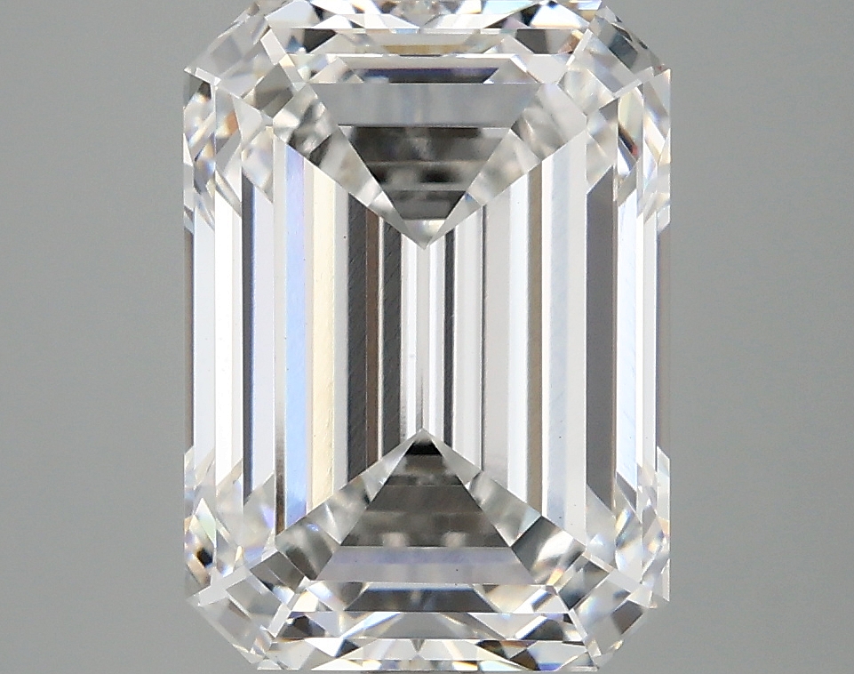 5.08 CT Emerald Diamond