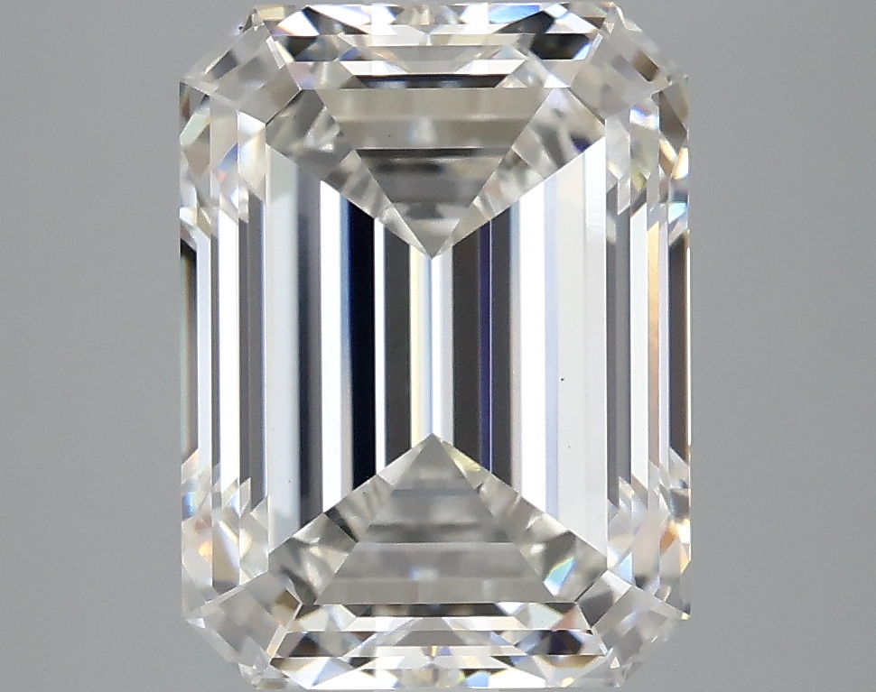 5.07 CT Emerald Diamond