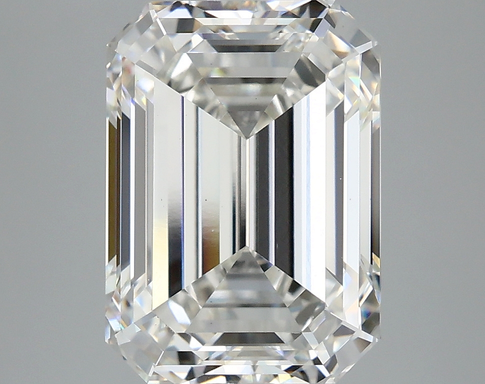 5.09 CT Emerald Diamond