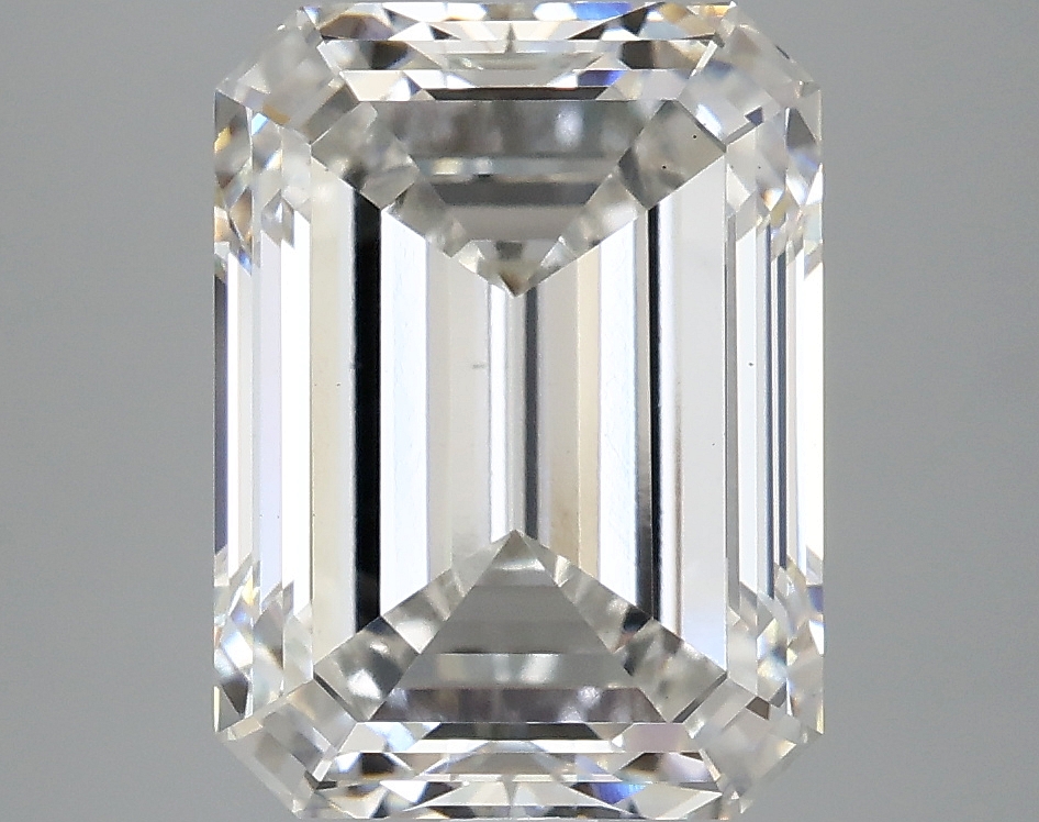 5.07 CT Emerald Diamond