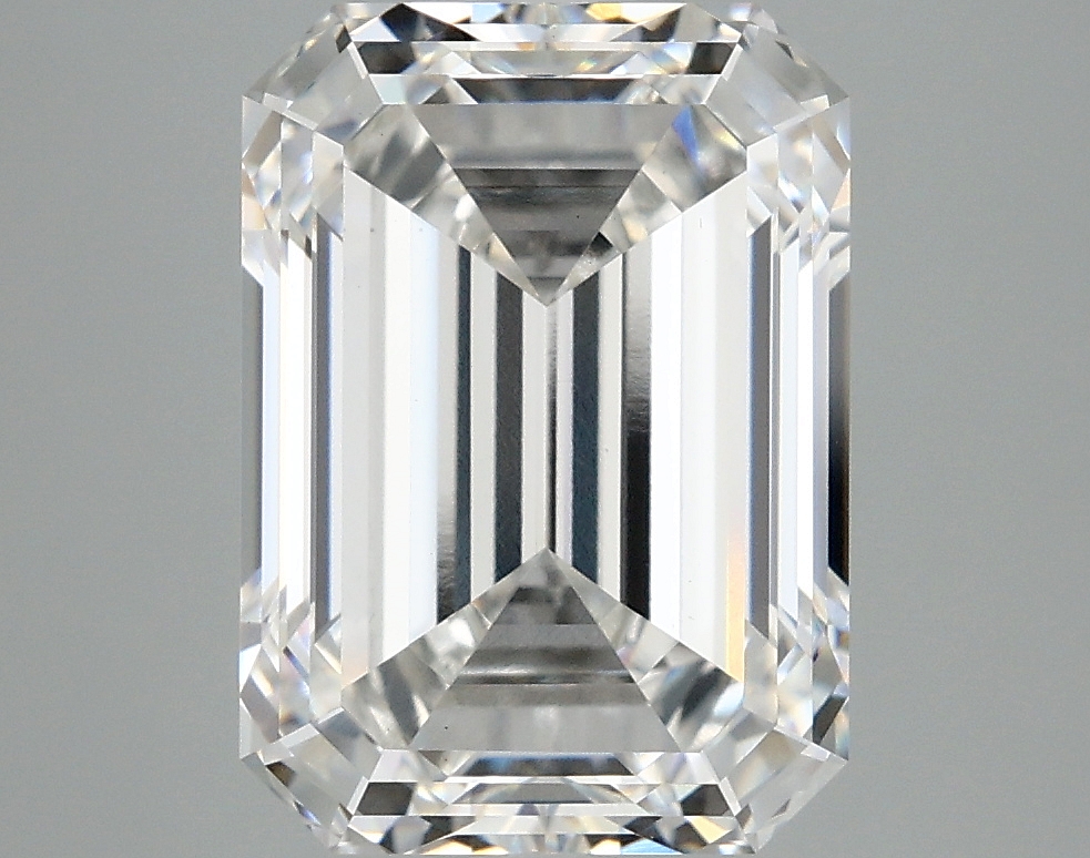 5.07 CT Emerald Diamond