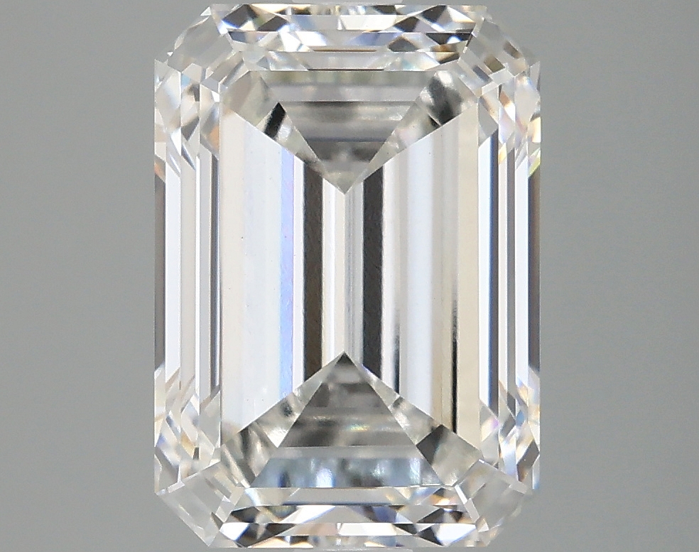 5.05 CT Emerald Diamond