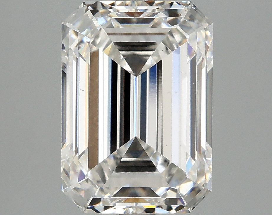 4.09 CT Emerald Diamond