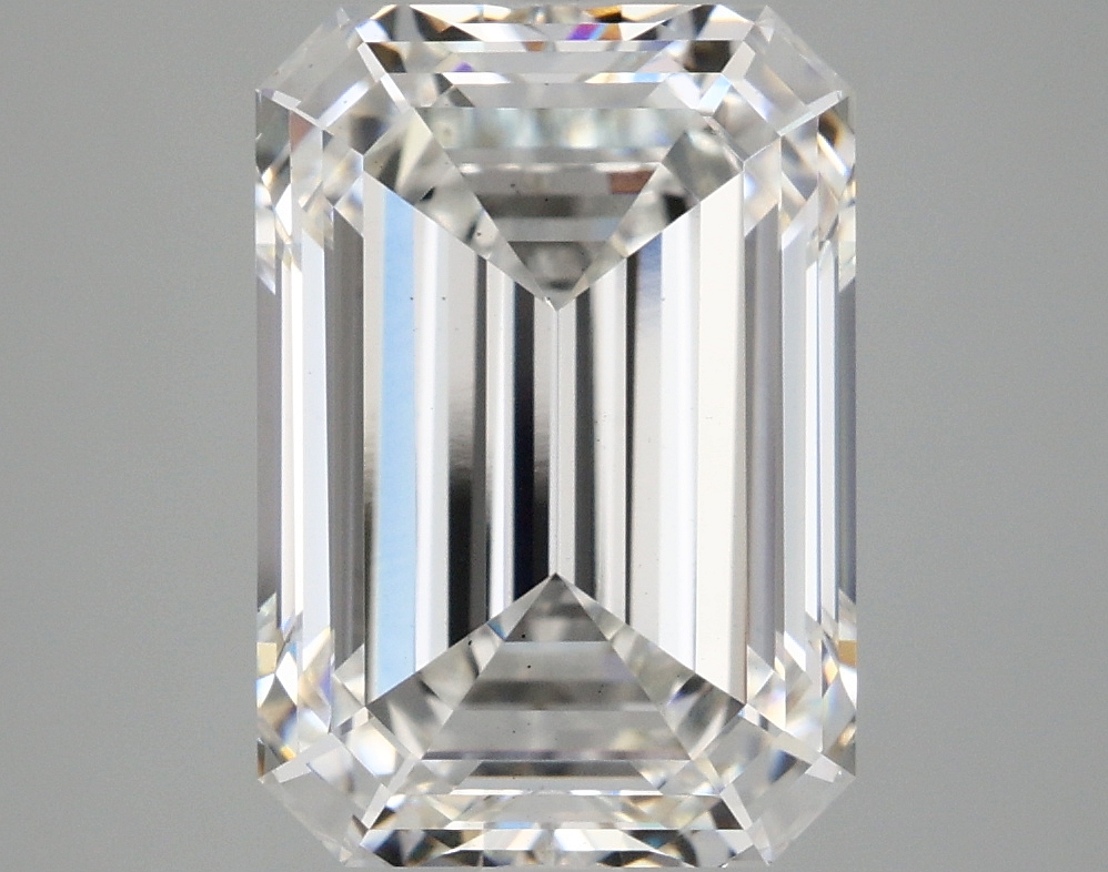 5.08 CT Emerald Diamond