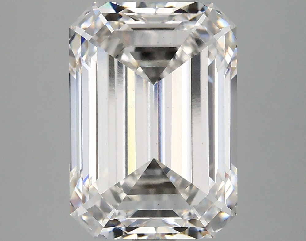 5.08 CT Emerald Diamond