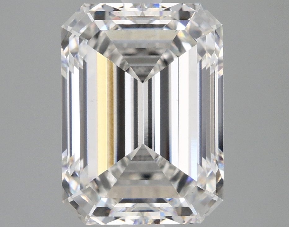 4.07 CT Emerald Diamond