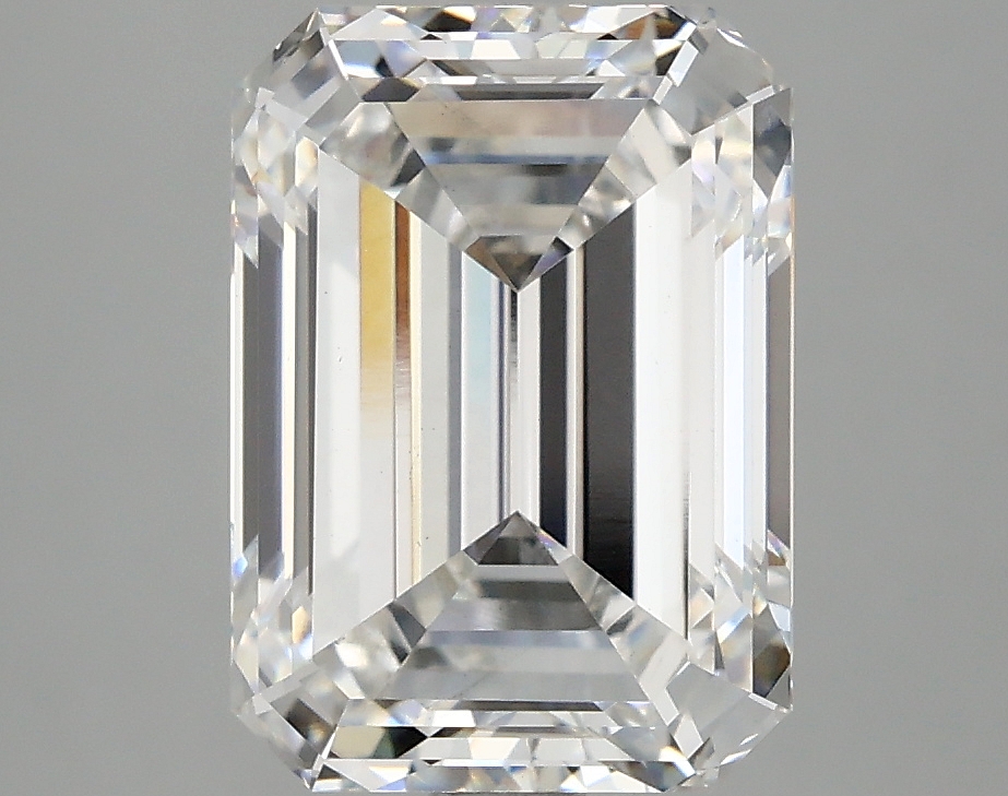 4.10 CT Emerald Diamond