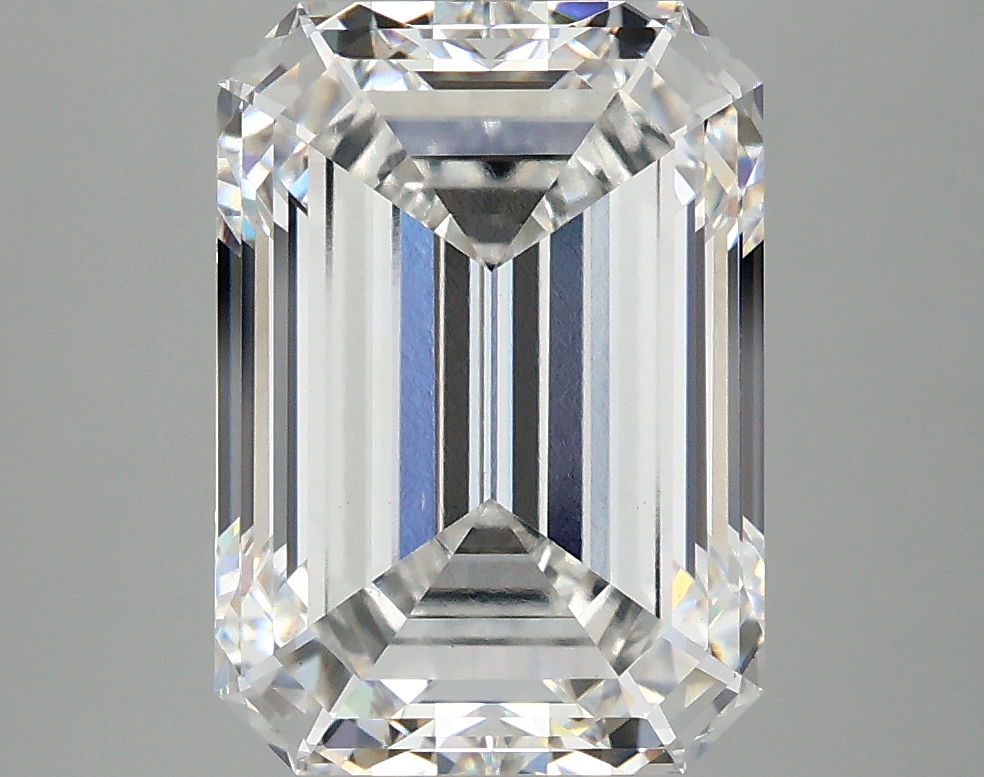 5.07 CT Emerald Diamond