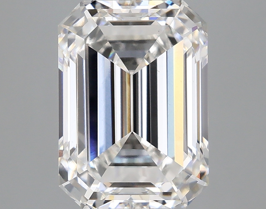 4.09 CT Emerald Diamond