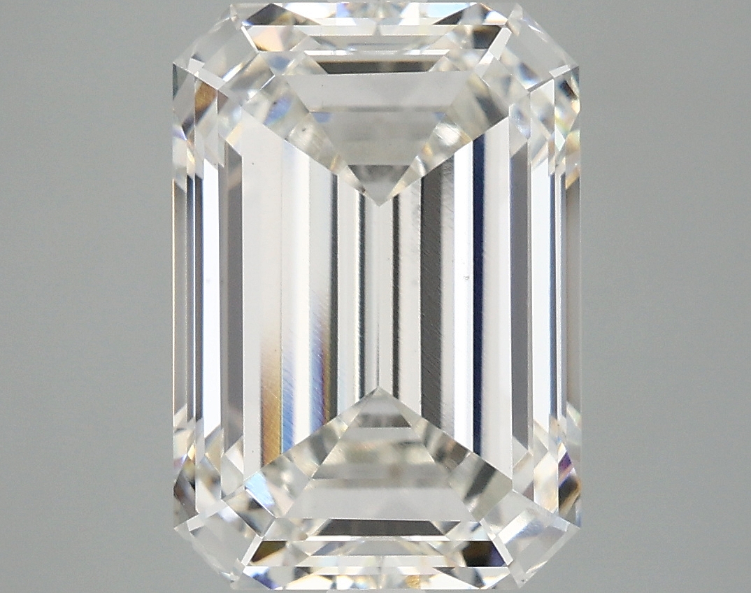 5.09 CT Emerald Diamond