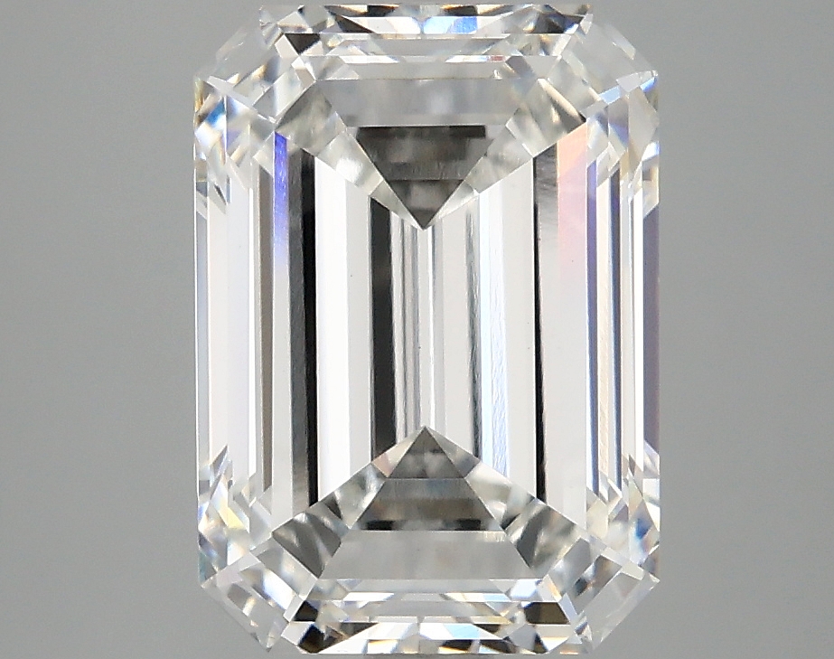 4.10 CT Emerald Diamond