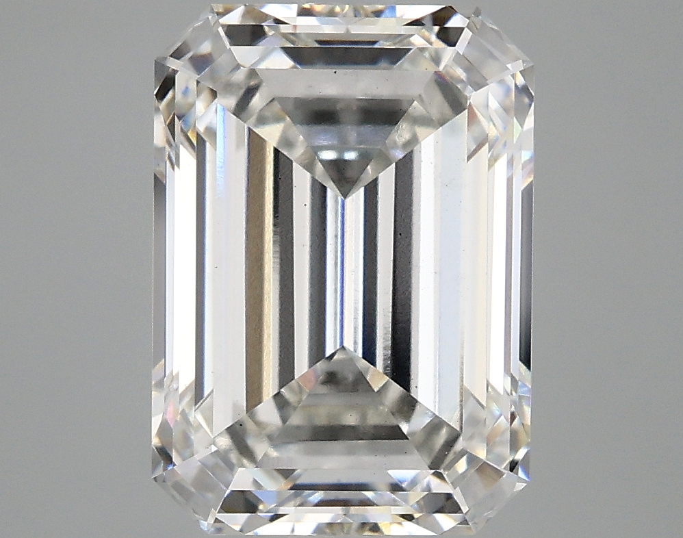 5.07 CT Emerald Diamond