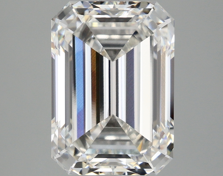 4.10 CT Emerald Diamond