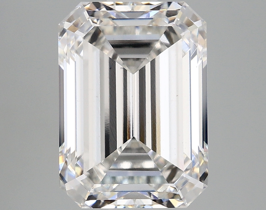 4.06 CT Emerald Diamond