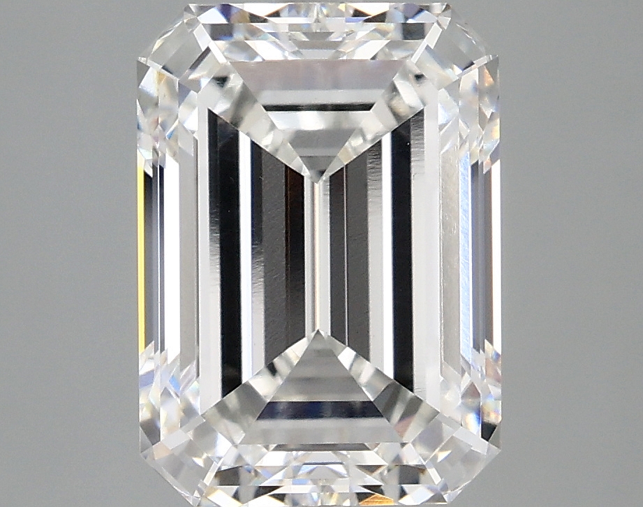 4.08 CT Emerald Diamond