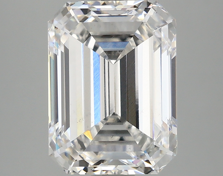 4.09 CT Emerald Diamond