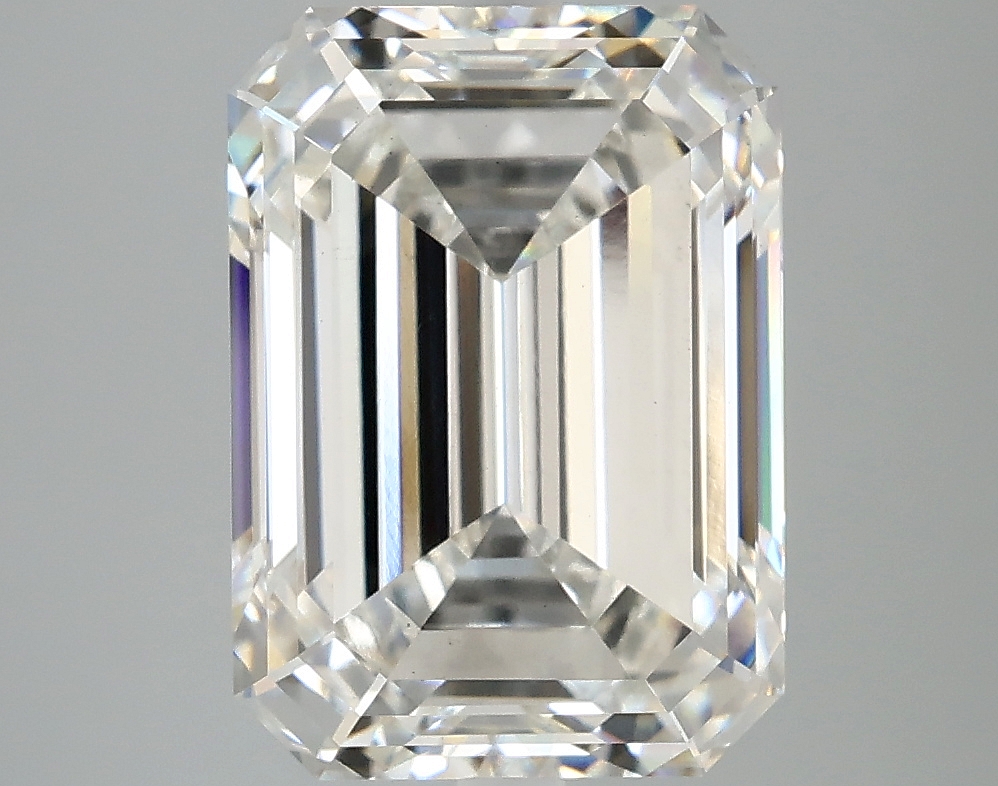 5.09 CT Emerald Diamond