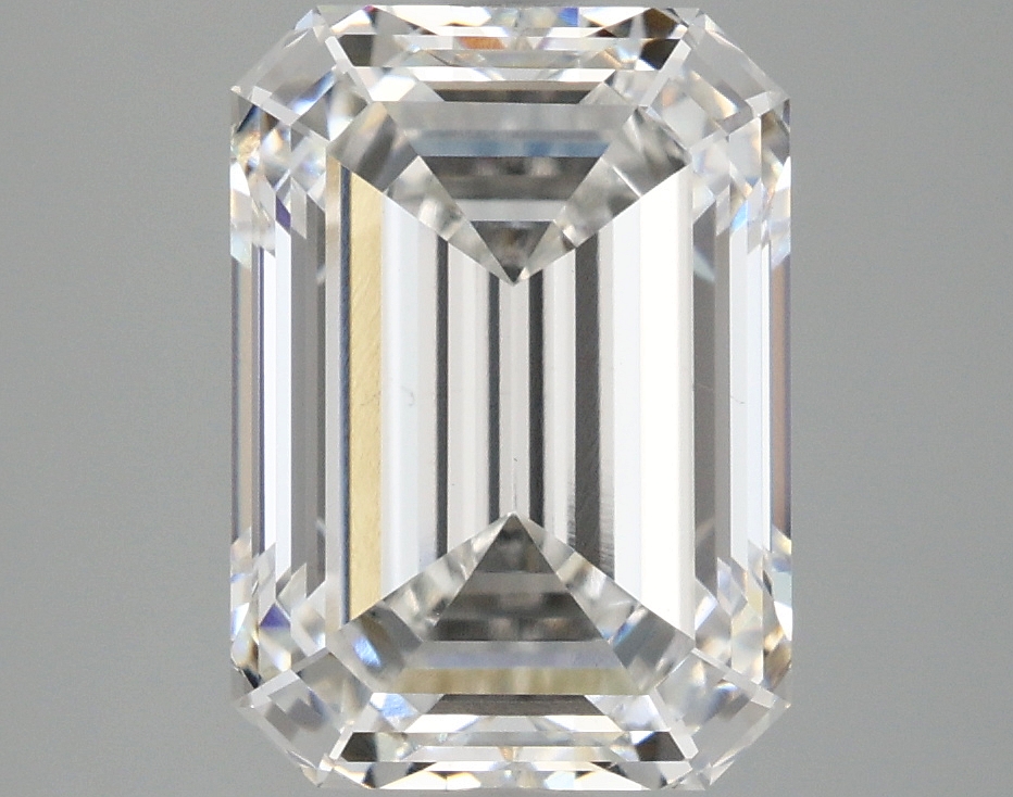 4.08 CT Emerald Diamond