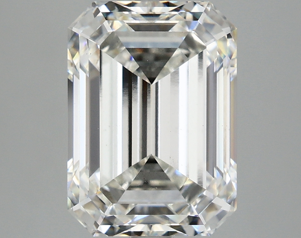 5.09 CT Emerald Diamond