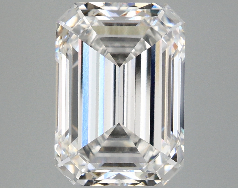 4.10 CT Emerald Diamond