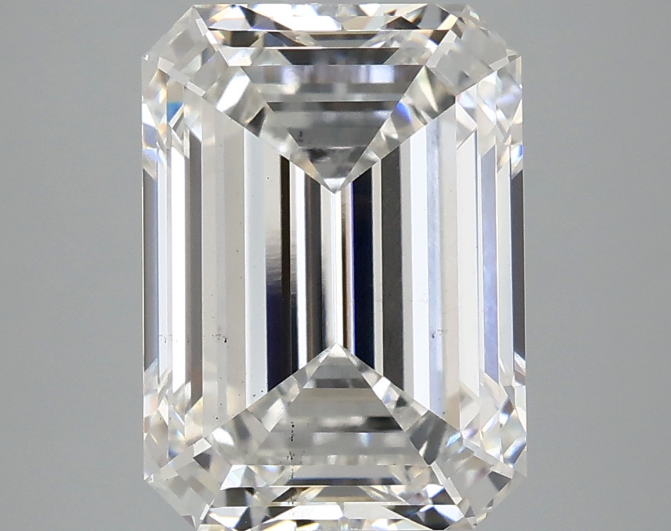 5.09 CT Emerald Diamond