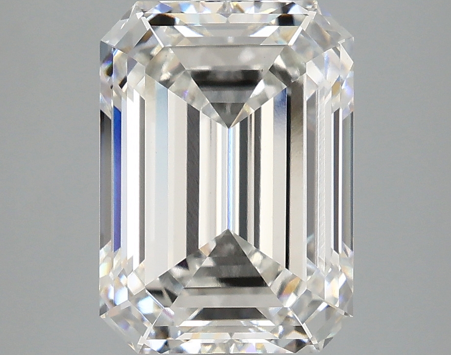 4.09 CT Emerald Diamond