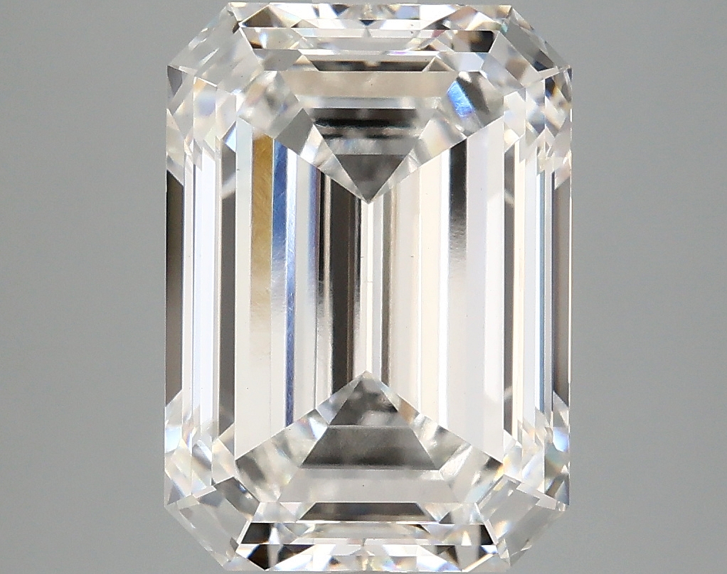 5.10 CT Emerald Diamond