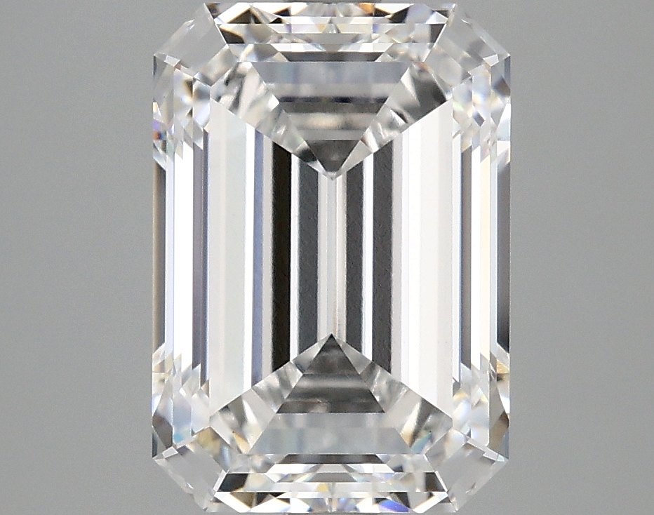 4.09 CT Emerald Diamond