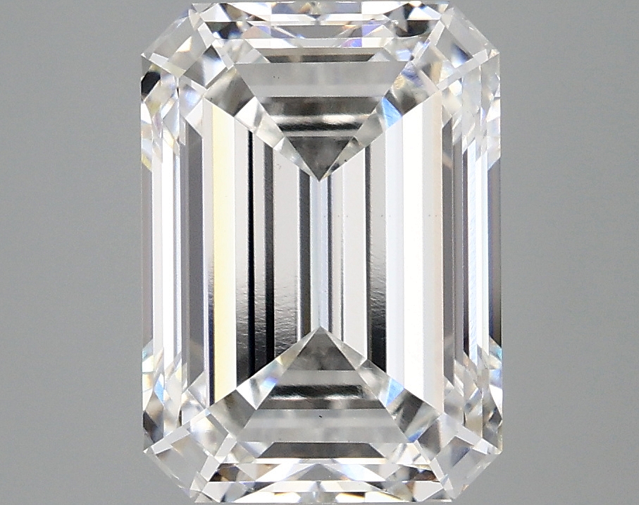 4.07 CT Emerald Diamond