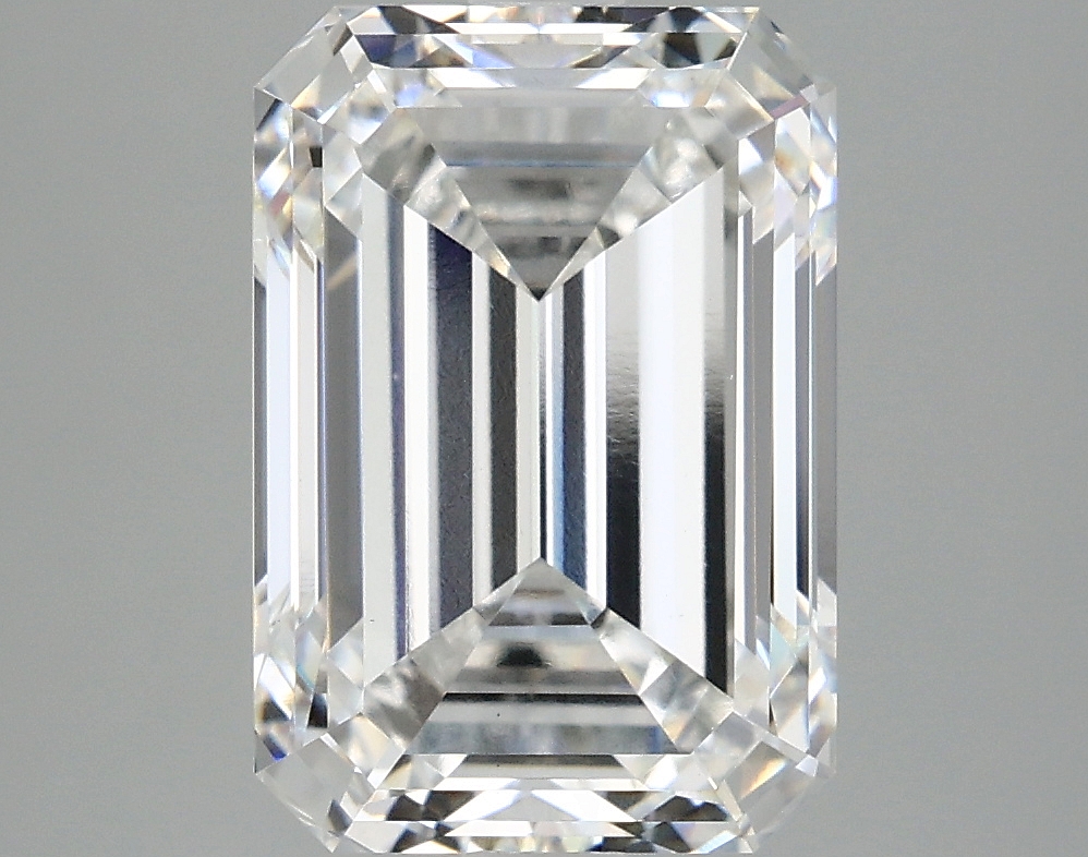 4.78 CT Emerald Diamond