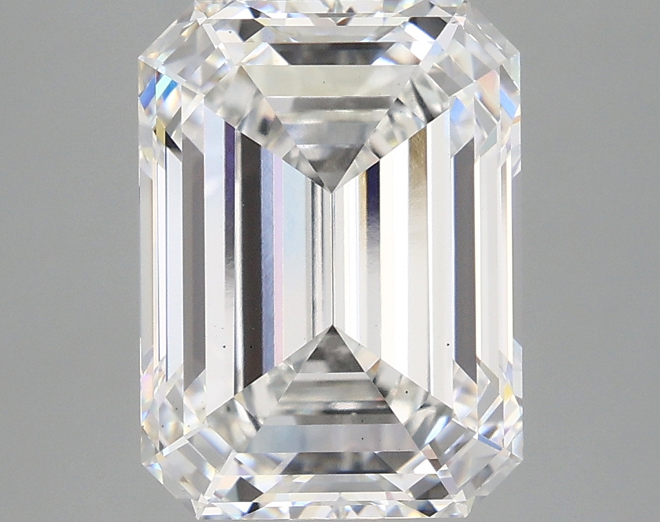 5.07 CT Emerald Diamond